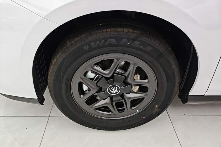 Used BYD Qin PLUS  Left Front Wheel Hub