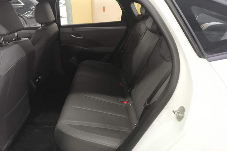 Used BYD Qin PLUS 2025 DM-i Smart Drive 55KM Leading Model Left Rear Seat