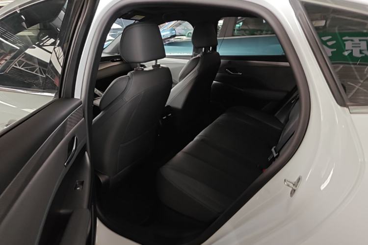 Used BYD Qin PLUS 2025 DM-i Smart Drive 120KM Superior Model Left Rear Seat