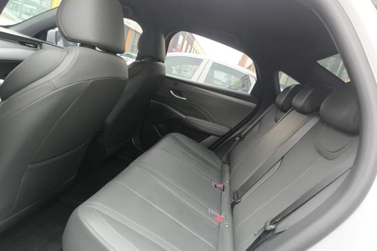 Used BYD Qin PLUS 2025 DM-i Smart Drive 55KM Leading Model Left Rear Seat
