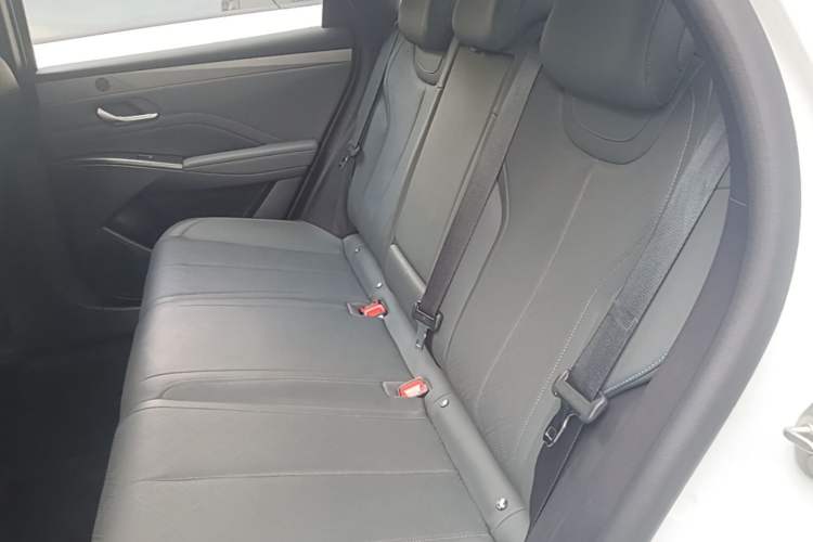 Used BYD Qin PLUS 2025 DM-i Smart Drive 120KM Superior Model Left Rear Seat