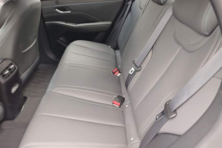 Used BYD Qin PLUS  Left Rear Seat