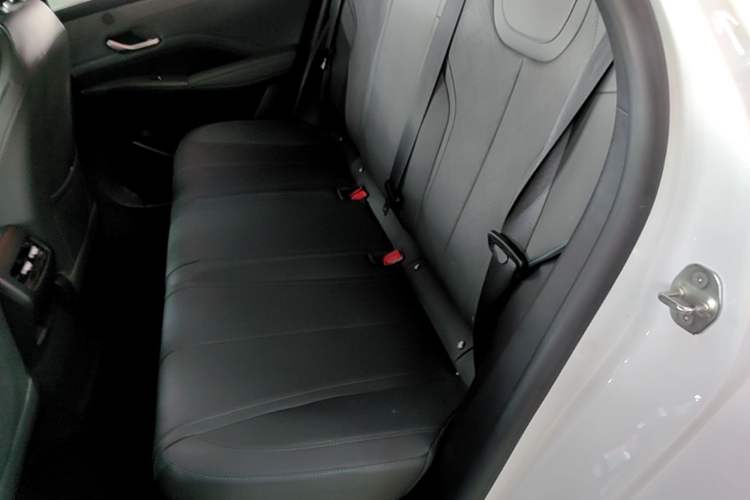 Used BYD Qin PLUS 2025 DM-i Smart Drive 55KM Leading Model Left Rear Seat