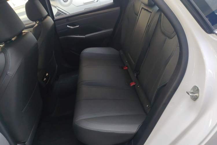 Used BYD Qin PLUS 2025 DM-i Smart Drive 120KM Superior Model Left Rear Seat