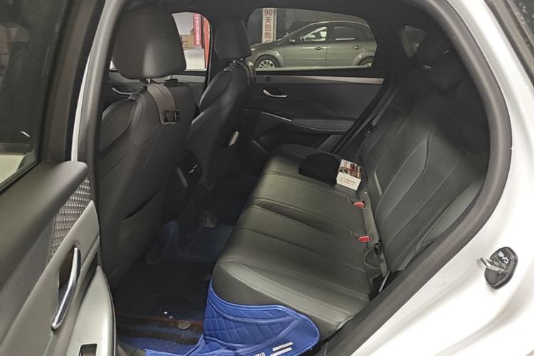 Used BYD Qin PLUS 2025 DM-i Smart Drive 55KM Beyond Model Left Rear Seat