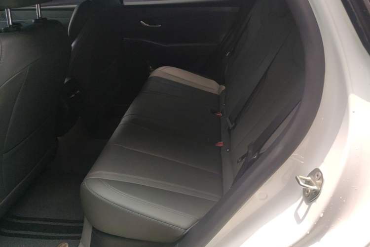 Used BYD Qin PLUS 2025 DM-i Smart Drive 55KM Leading Model Left Rear Seat