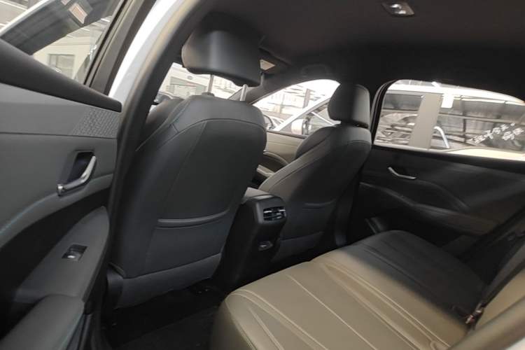 Used BYD Qin PLUS  Left Rear Seat