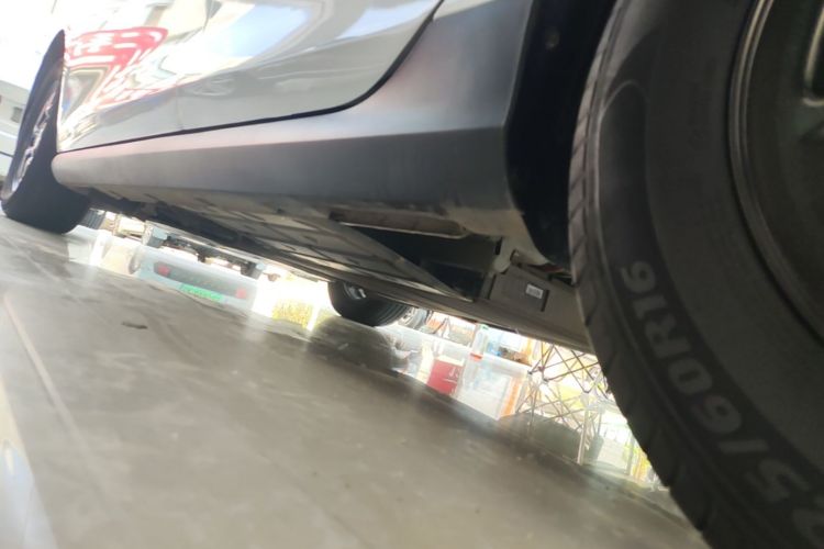 Used BYD Qin PLUS 2025 DM-i Smart Drive 55KM Leading Model Left Side Sill