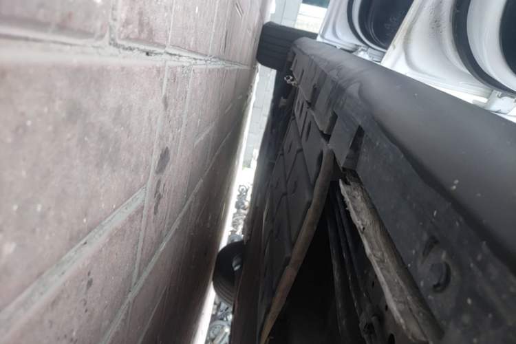 Used BYD Qin PLUS 2025 DM-i Smart Drive 55KM Leading Model Left Side Sill