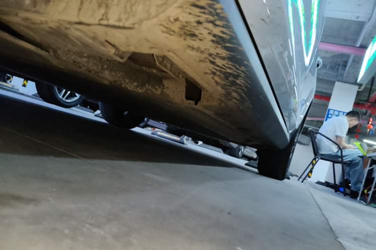 Used BYD Qin PLUS 2025 EV Smart Drive Edition 510KM Leading Model Left Side Sill