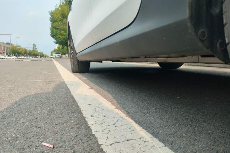 Used BYD Qin PLUS 2025 DM-i Smart Drive 120KM Superior Model Left Side Sill