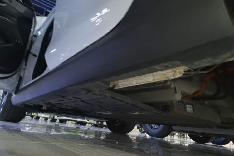 Used BYD Qin PLUS 2025 DM-i Smart Drive 55KM Beyond Model Left Side Sill
