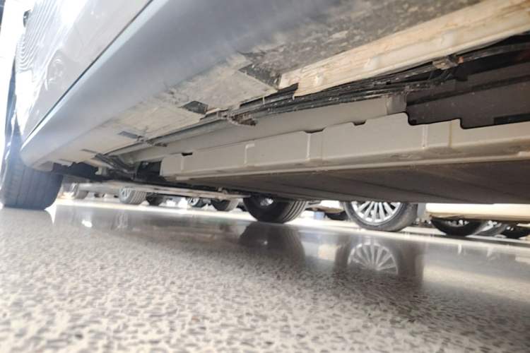Used BYD Qin PLUS 2025 DM-i Smart Drive 120KM Superior Model Left Side Sill