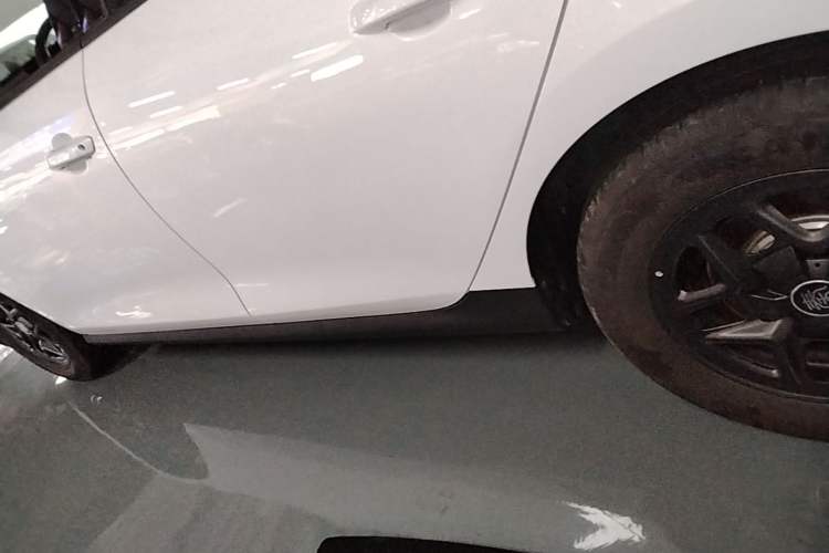 Used BYD Qin PLUS 2025 DM-i Smart Drive 55KM Leading Model Left Side Sill
