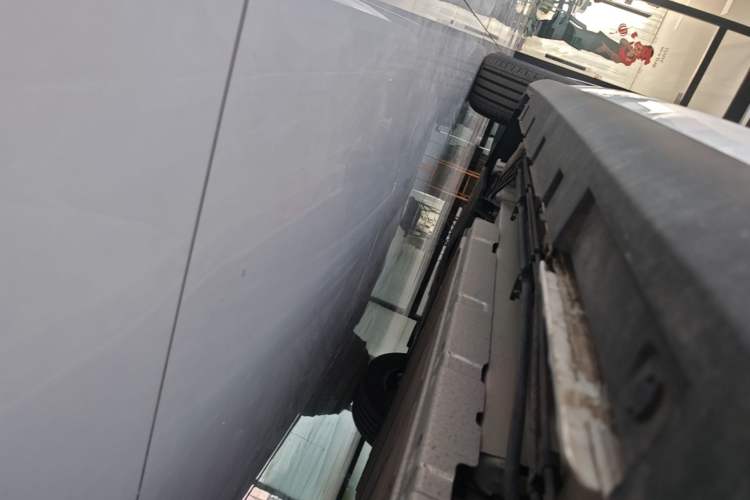 Used BYD Qin PLUS 2025 DM-i Smart Drive 120KM Superior Model Left Side Sill