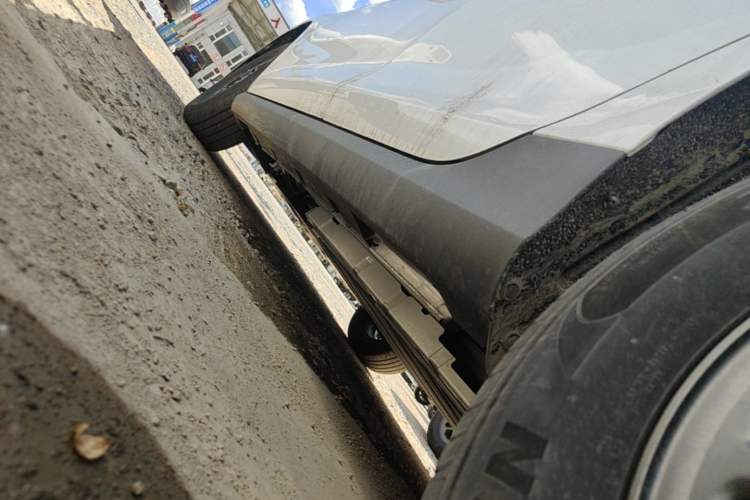 Used BYD Qin PLUS  Left Side Sill