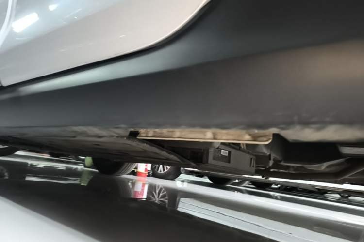 Used BYD Qin PLUS 2025 DM-i Smart Drive 55KM Leading Model Left Side Sill