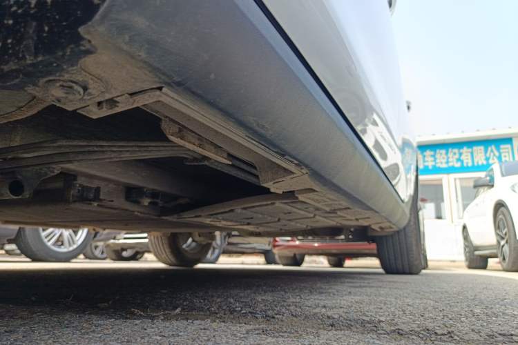 Used BYD Qin PLUS 2025 DM-i Smart Drive 55KM Leading Model Left Side Sill
