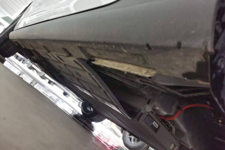 Used BYD Qin PLUS 2025 DM-i Smart Drive 55KM Leading Model Left Side Sill
