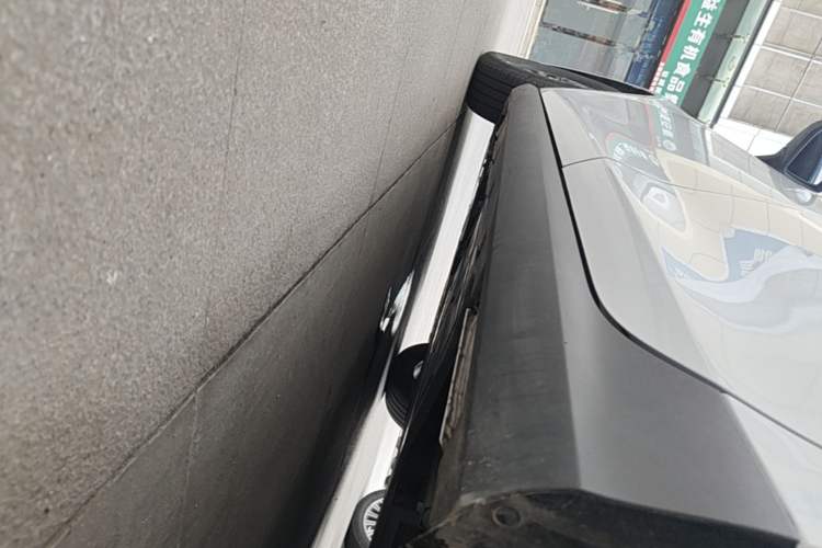 Used BYD Qin PLUS 2025 DM-i Smart Drive 55KM Leading Model Left Side Sill