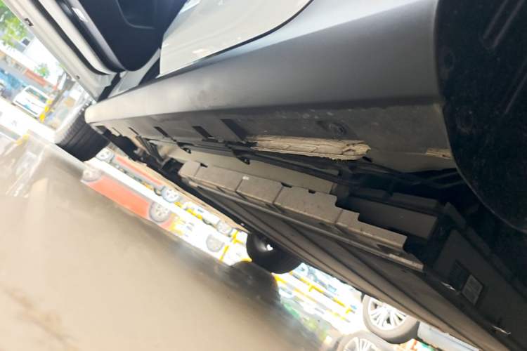Used BYD Qin PLUS 2025 DM-i Smart Drive 120KM Superior Model Left Side Sill