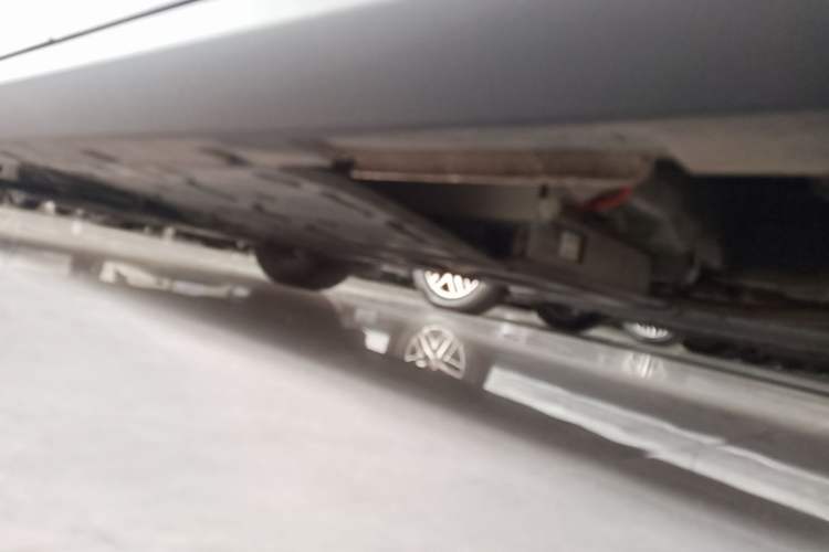 Used BYD Qin PLUS 2025 DM-i Smart Drive 55KM Leading Model Left Side Sill
