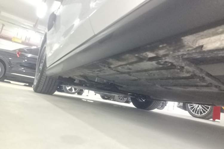 Used BYD Qin PLUS 2025 DM-i Smart Drive 55KM Leading Model Left Side Sill