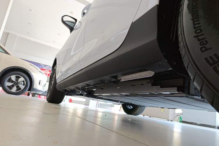 Used BYD Qin PLUS  Left Side Sill