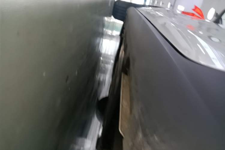 Used BYD Qin PLUS 2025 DM-i Smart Drive 55KM Leading Model Left Side Sill