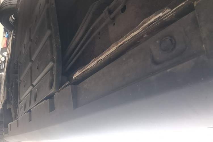 Used BYD Qin PLUS 2025 DM-i Smart Drive 55KM Leading Model Left Side Sill