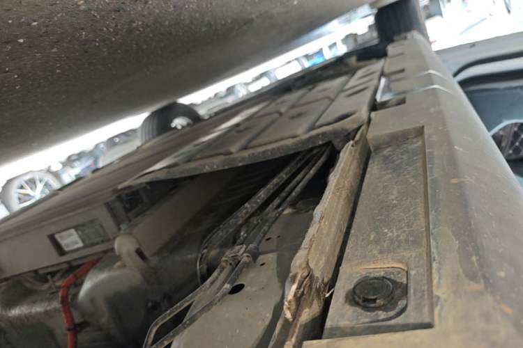 Used BYD Qin PLUS 2025 DM-i Smart Drive 55KM Leading Model Left Side Sill