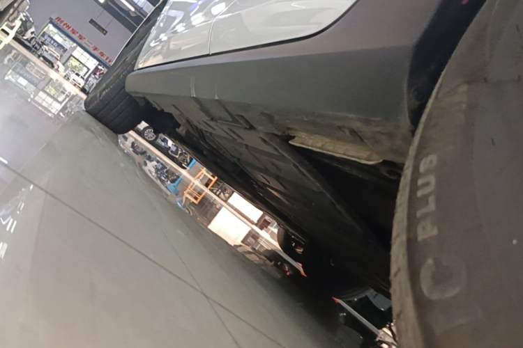 Used BYD Qin PLUS 2025 DM-i Smart Drive 55KM Leading Model Left Side Sill