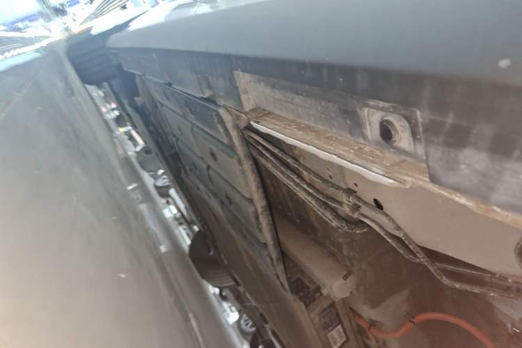 Used BYD Qin PLUS 2025 DM-i Smart Drive 55KM Leading Model Left Side Sill