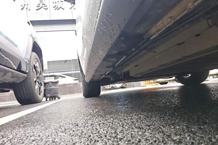 Used BYD Qin PLUS 2025 DM-i Smart Drive 120KM Superior Model Left Side Sill