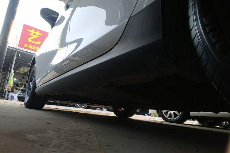 Used BYD Qin PLUS 2025 DM-i Smart Drive 55KM Leading Model Left Side Sill