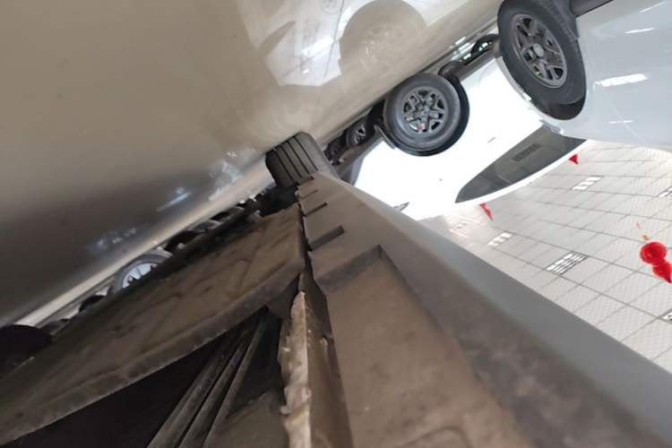 Used BYD Qin PLUS 2025 DM-i Smart Drive 55KM Leading Model Left Side Sill