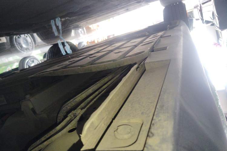 Used BYD Qin PLUS 2025 DM-i Smart Drive 55KM Leading Model Left Side Sill