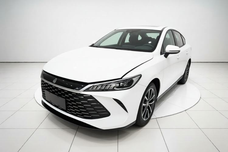 BYD Qin PLUS 2025 DM-i Smart Drive 55KM Leading Model