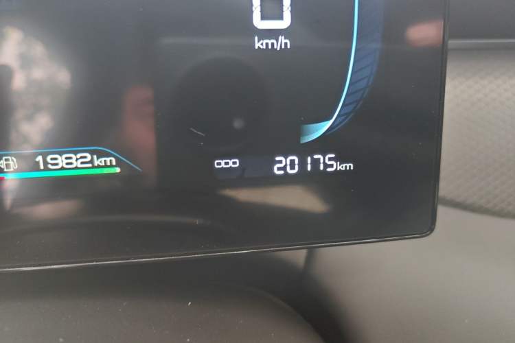 Used BYD Qin PLUS 2025 DM-i Smart Drive 55KM Leading Model Odometer Close Up