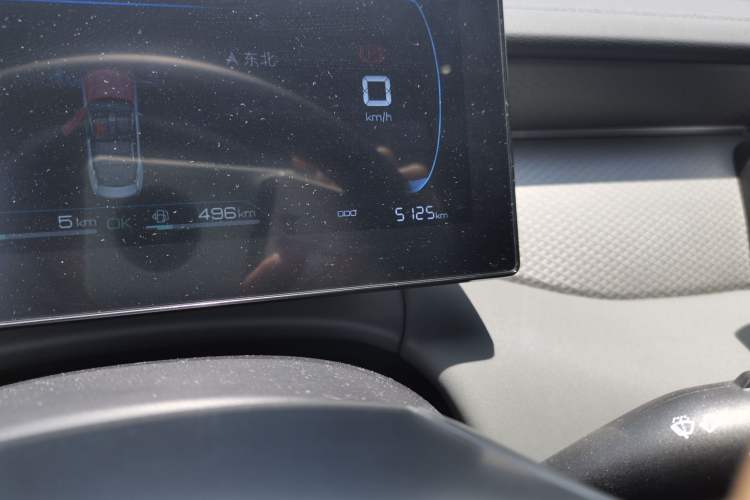 Used BYD Qin PLUS 2025 DM-i Smart Drive 55KM Leading Model Odometer Close Up