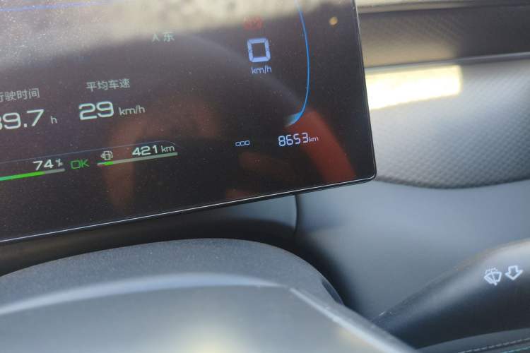 Used BYD Qin PLUS 2025 DM-i Smart Drive 55KM Leading Model Odometer Close Up