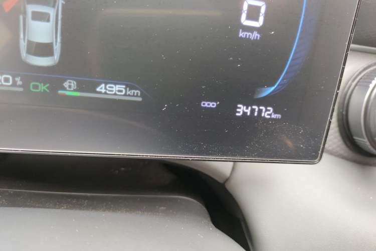 Used BYD Qin PLUS 2025 DM-i Smart Drive 55KM Leading Model Odometer Close Up