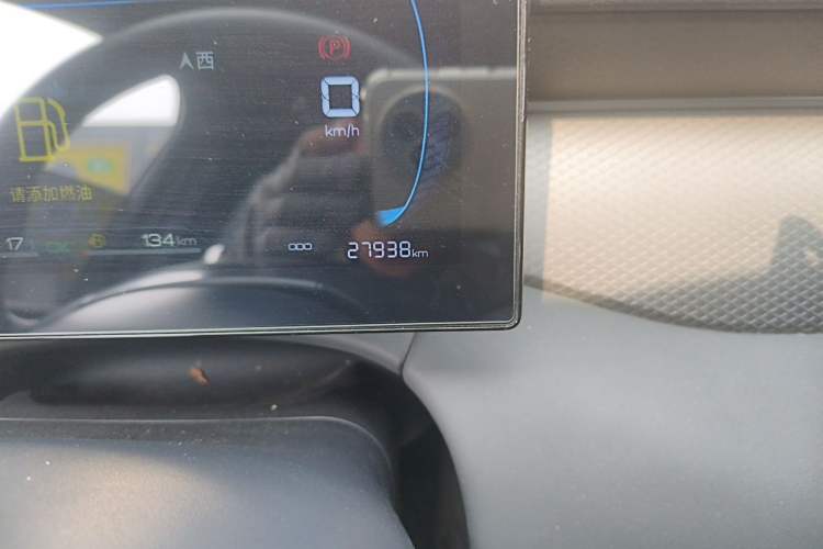 Used BYD Qin PLUS 2025 DM-i Smart Drive 55KM Leading Model Odometer Close Up