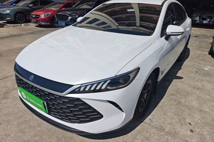 BYD Qin PLUS 2025 DM-i Smart Drive 55KM Leading Model