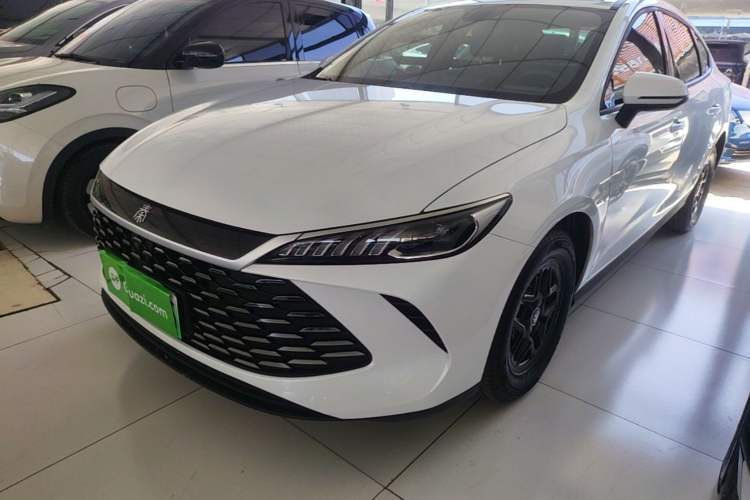 Used BYD Qin PLUS 2025 DM-i Smart Drive 55KM Leading Model Guazi used car, China used car export, Used car for sale, Used cars, Cheapest cars for sale