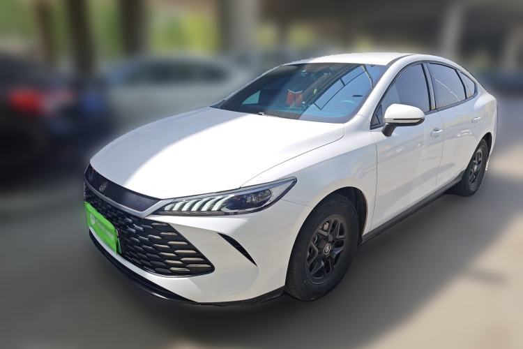 Used BYD Qin PLUS 2025 DM-i Smart Drive 55KM Leading Model Guazi used car, China used car export, Used car for sale, Used BYD cars, Cheapest cars for sale