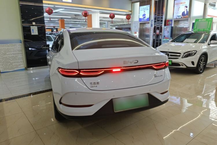 Used BYD Qin PLUS 2025 DM-i Smart Drive 55KM Leading Model Rear Left 45 Deg