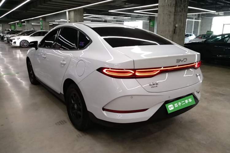 Used BYD Qin PLUS 2025 DM-i Smart Drive 55KM Leading Model Rear Left 45 Deg