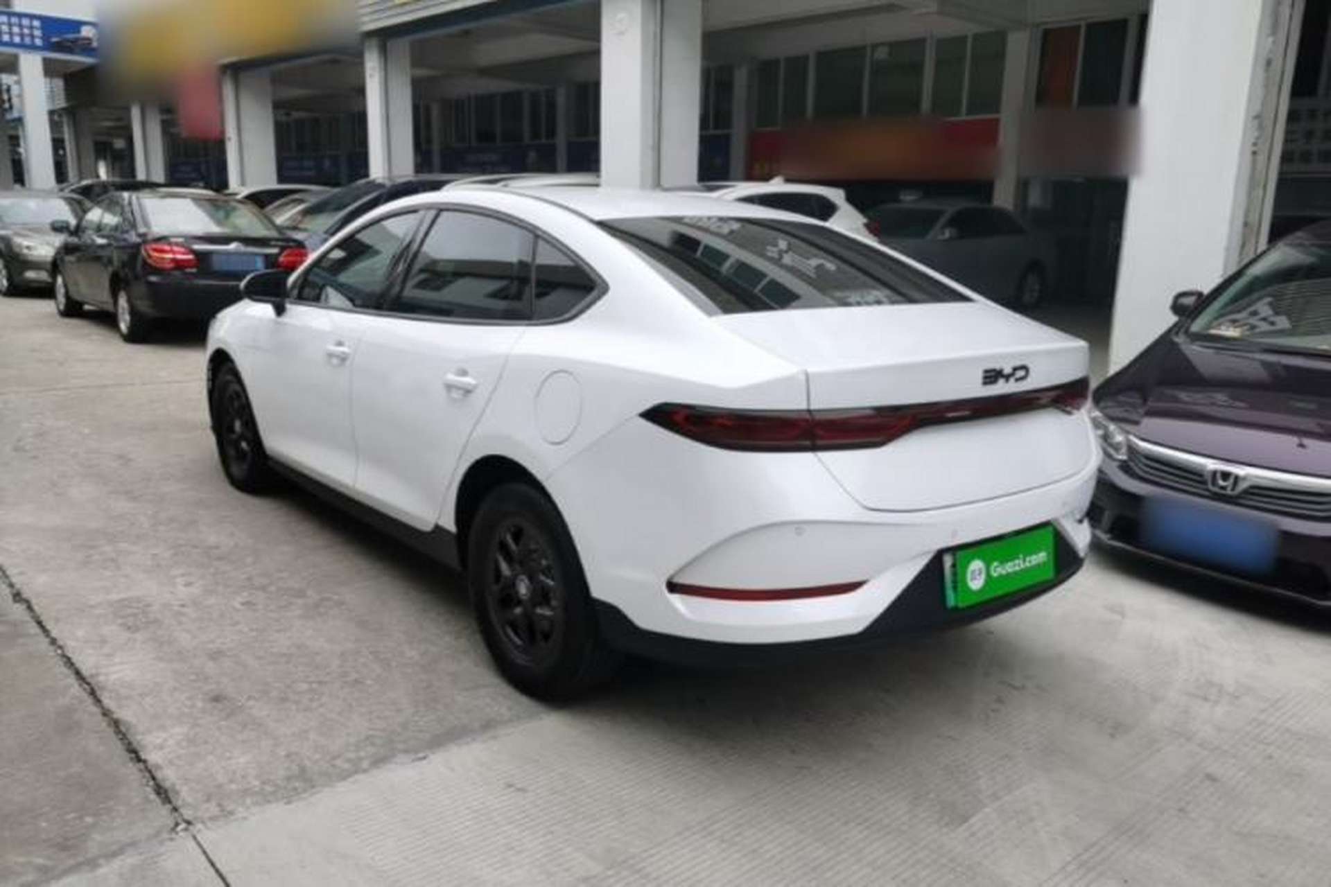 Used BYD Qin PLUS 2025 DM-i Smart Drive 55KM Leading Model Rear Left 45 Deg