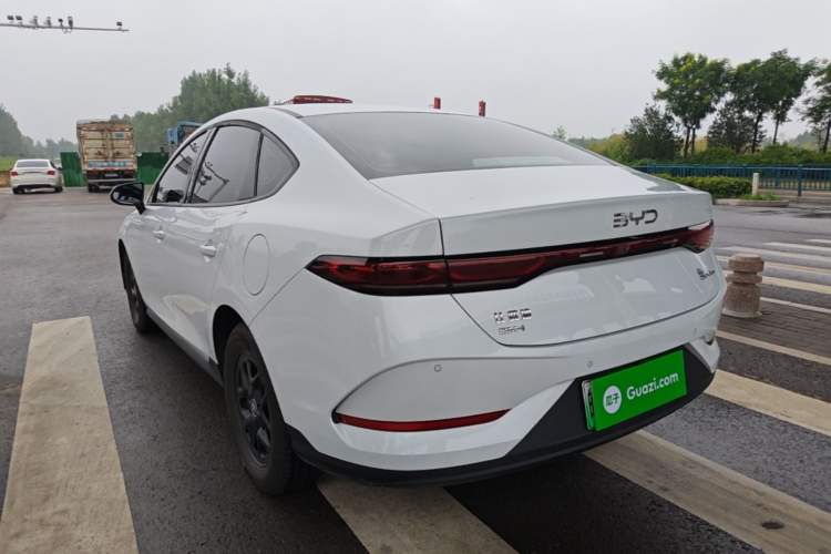 Used BYD Qin PLUS 2025 DM-i Smart Drive 55KM Leading Model Rear Left 45 Deg